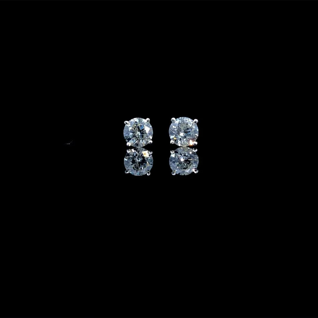 164194 - .96 ctw diamond studs