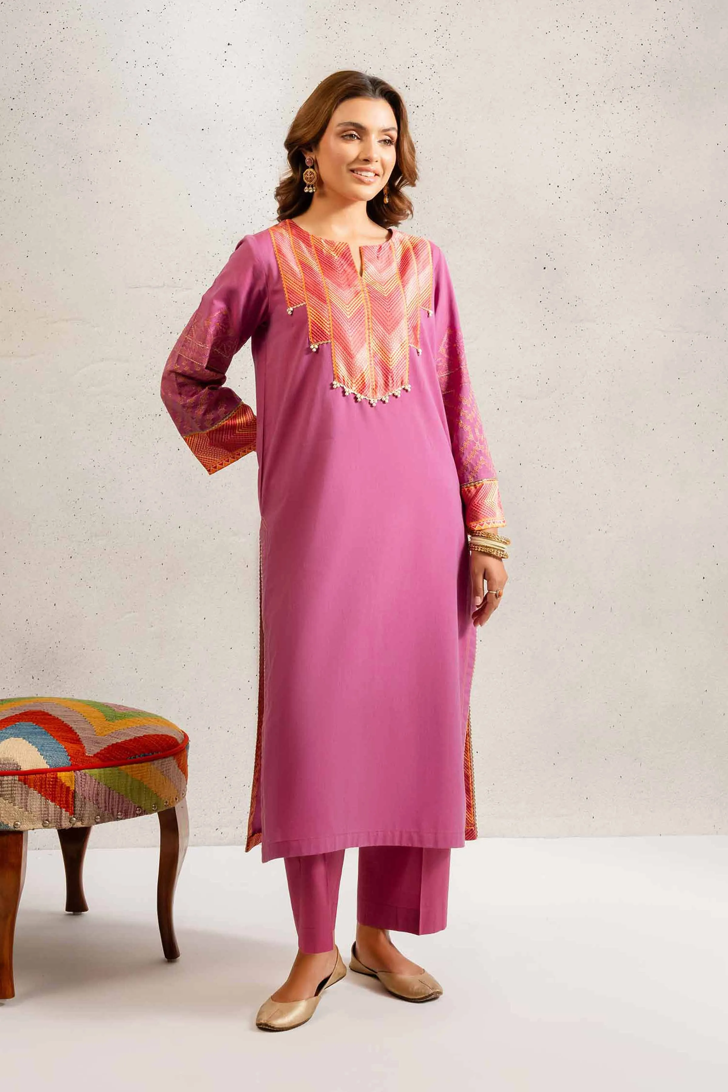 2 Piece - Embroidered Suit - PE25-109