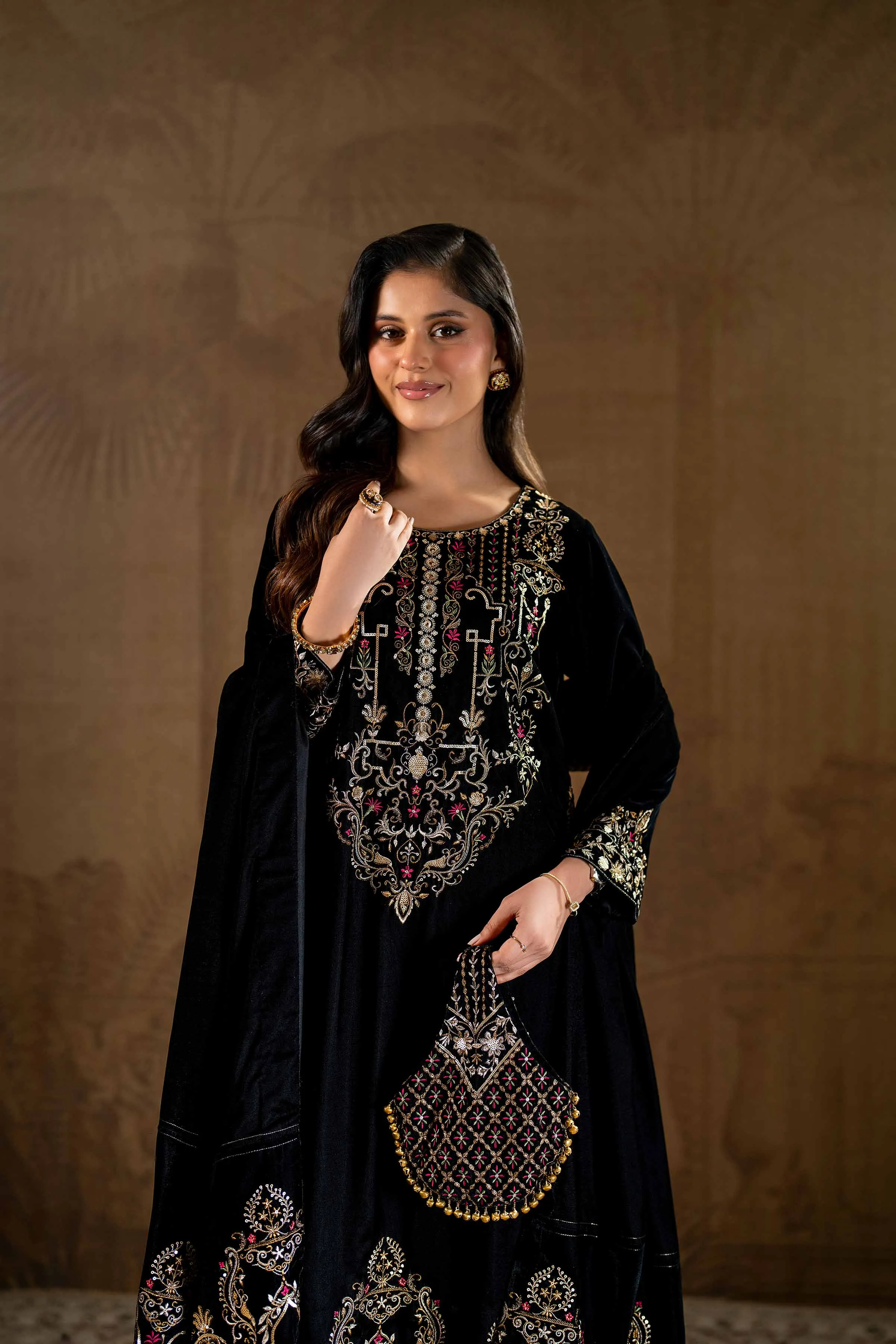 3 Piece - Embroidered Suit - KFW24-10