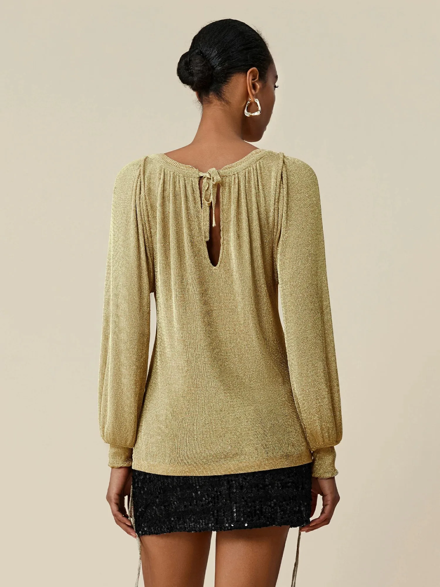 Amoretu Round Neck Long Sleeve Drawstring Glitter Top