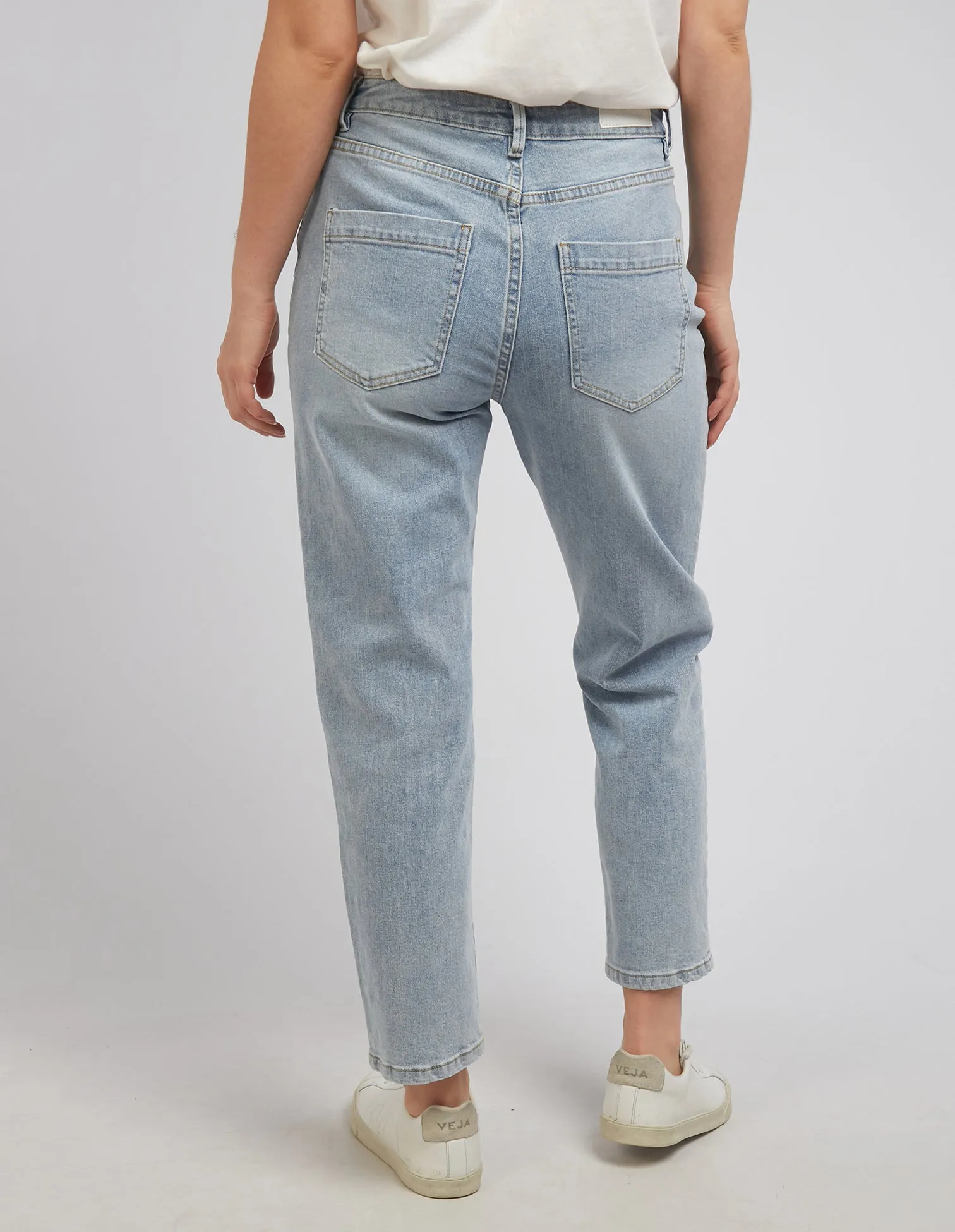 Barkley Straight Leg Jeans VINTAGE MID BLUE
