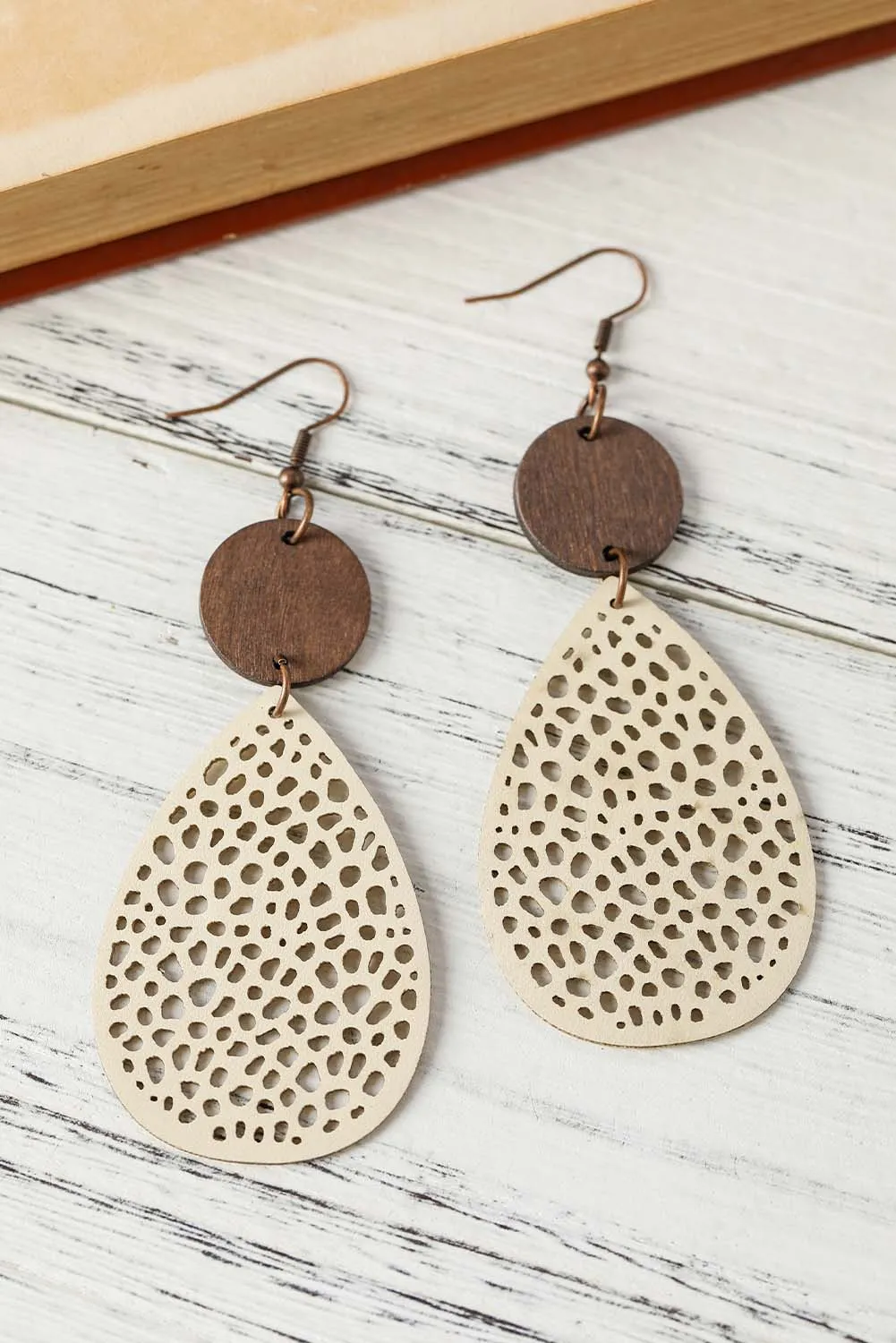 Cut-Out Water Drop Earrings | PRE ORDER
