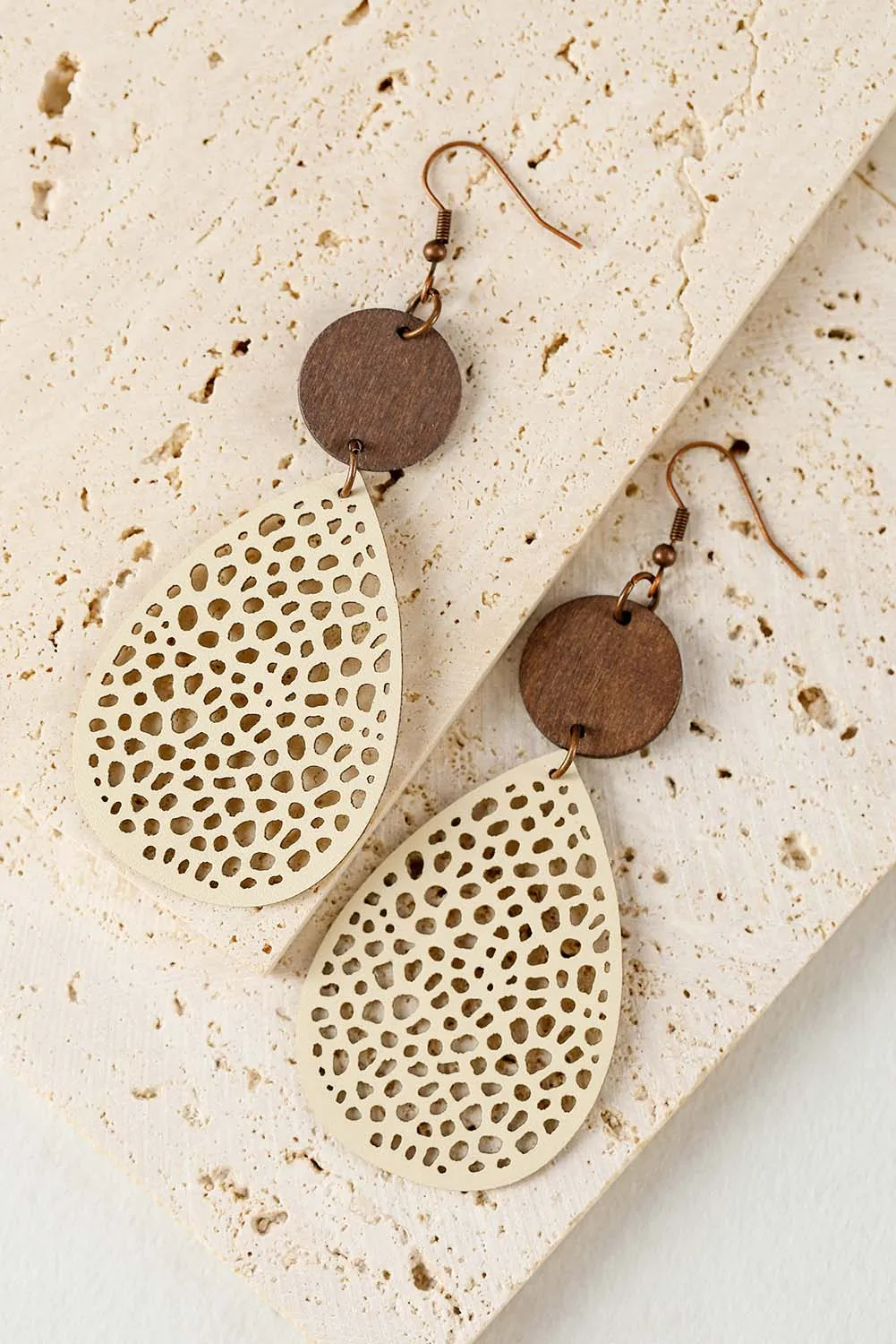 Cut-Out Water Drop Earrings | PRE ORDER