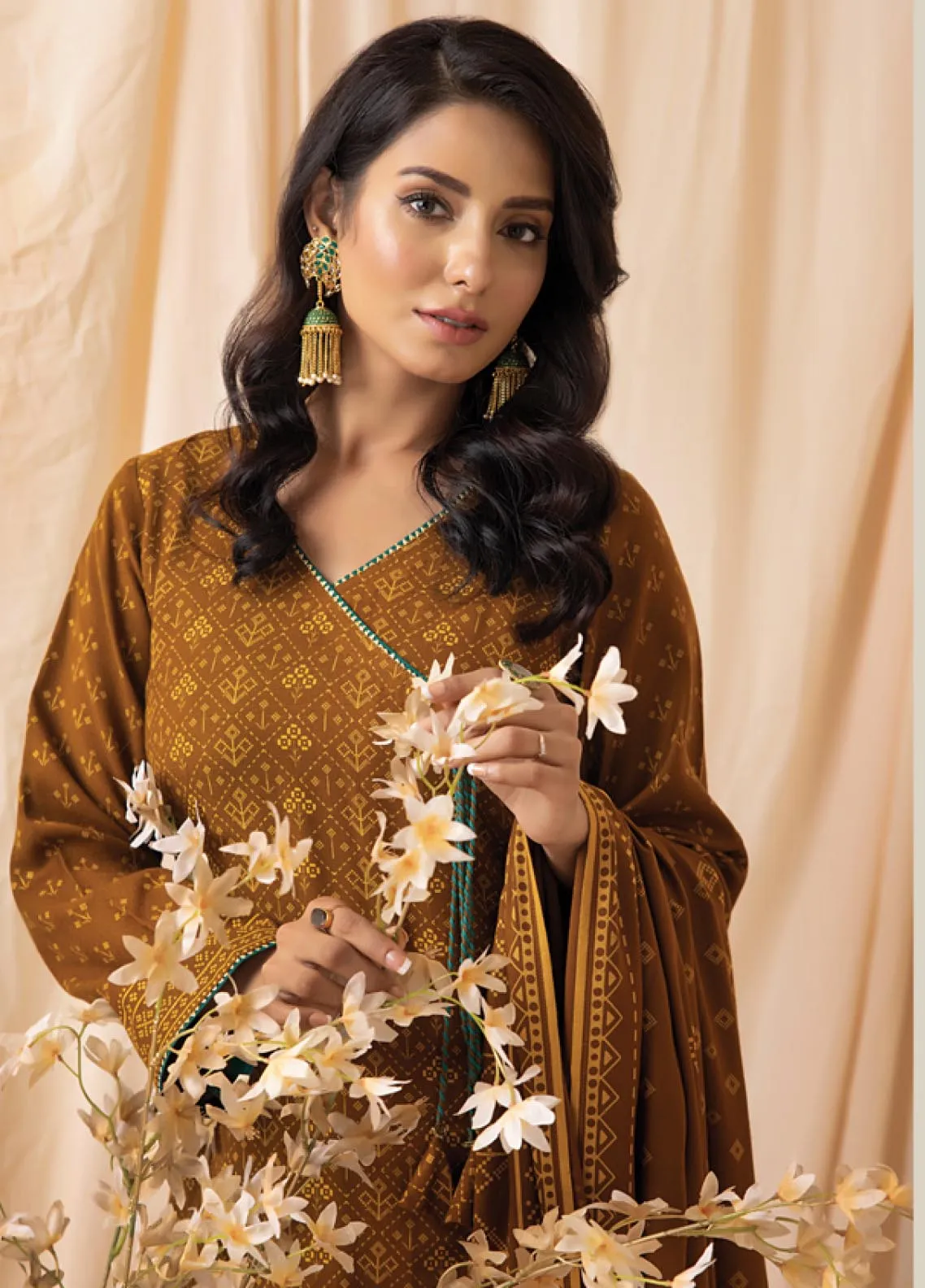 D#1002B LSM Lakhany Cashmi Vool Printed Collection 1022 V-1