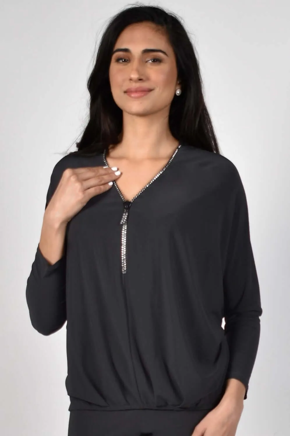 Frank Lyman Top 214004  Black