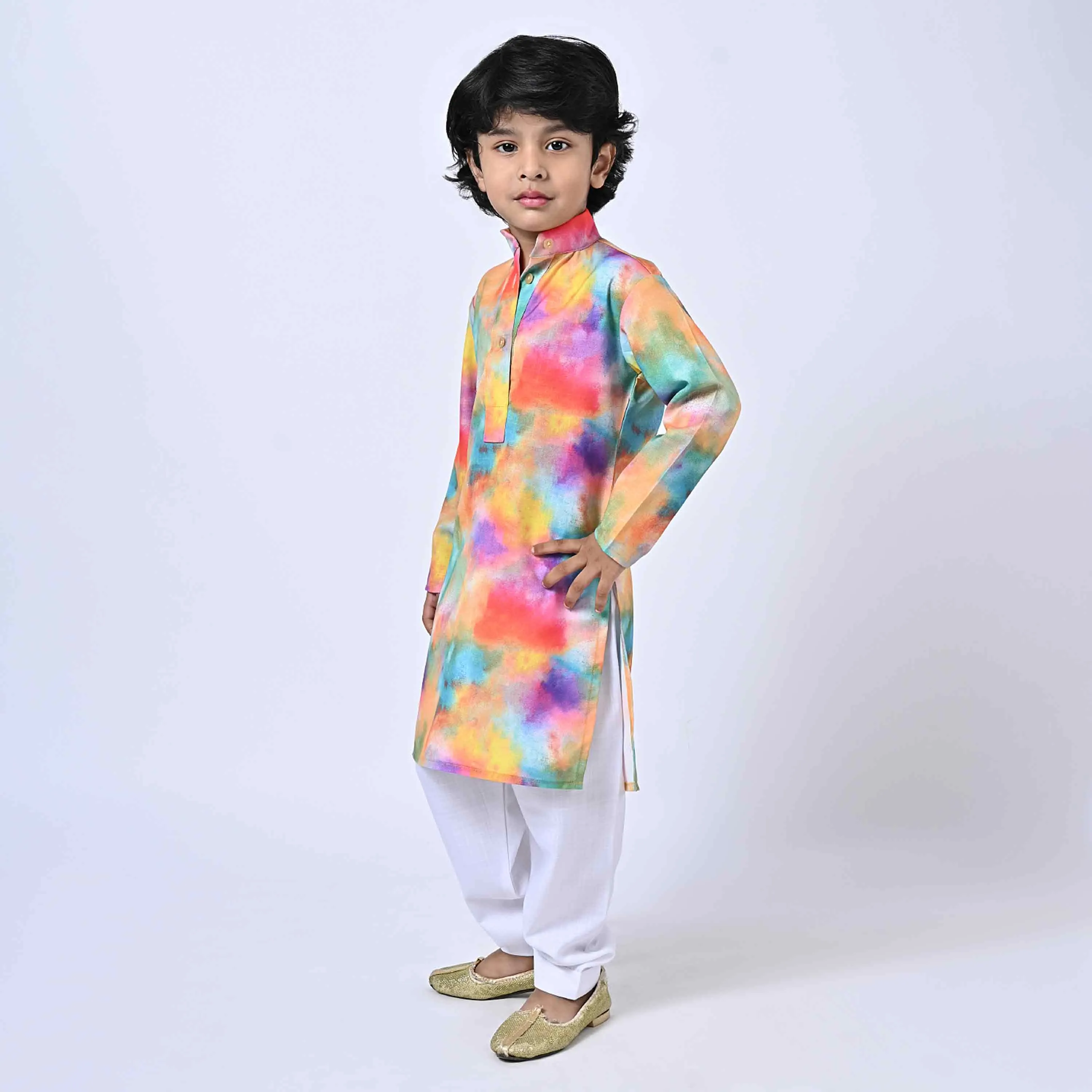 HOLI KURTA COLOUR SPLASH
