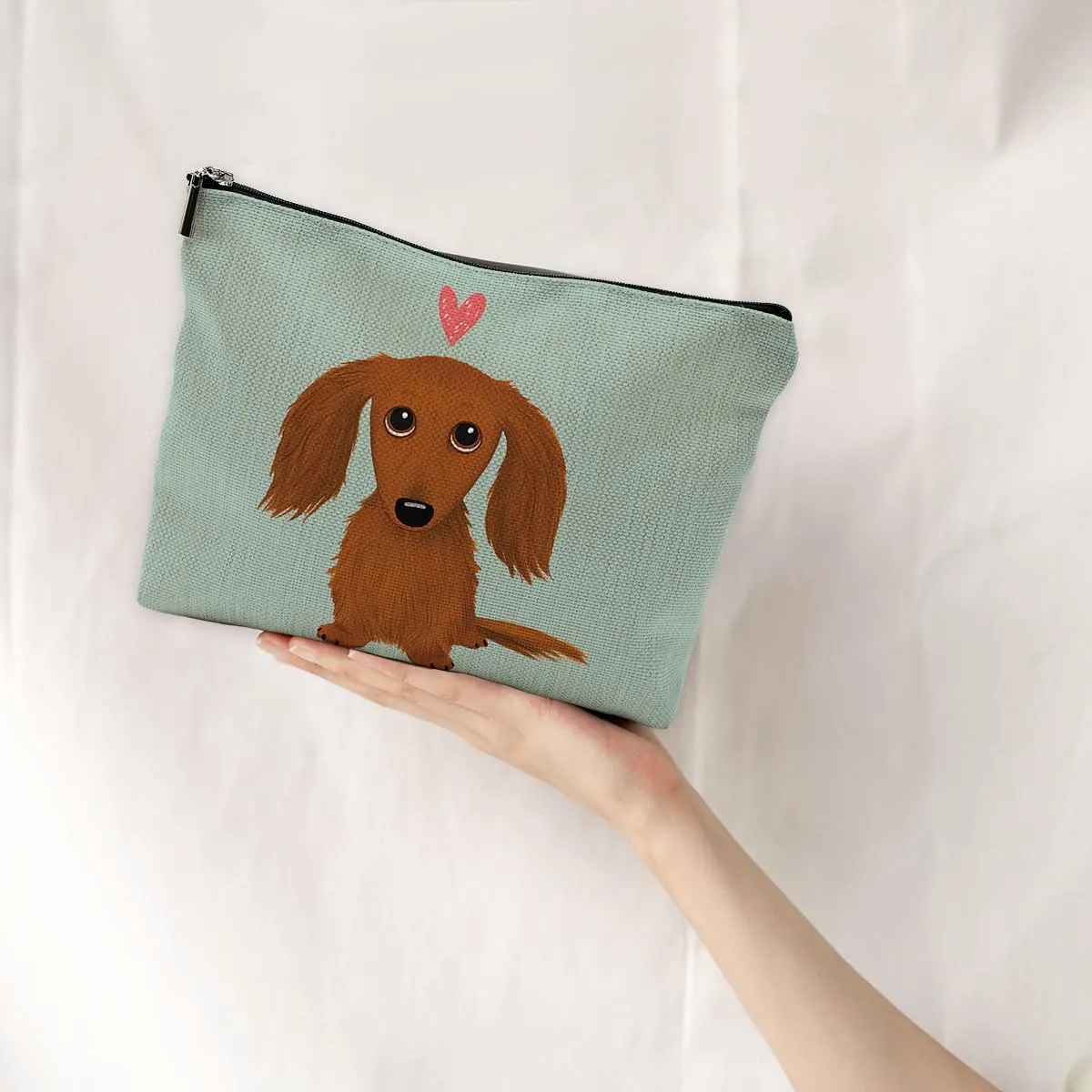 Long-Haired Dachshund Cartoon Wiener Dog Heart Makeup Bag Travel Cosmetic Bags,Funny Dachshund Puppy Dog Cosmetic Makeup Bags With Zipper Pouch Travel Toiletry Case,Dachshun,Green Cosmetic Bag