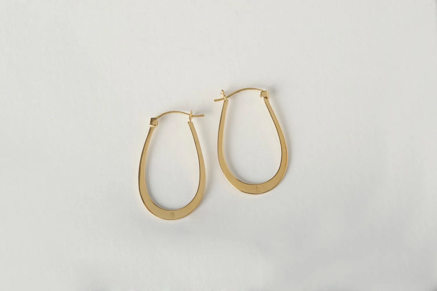 MAHENI HOOPS