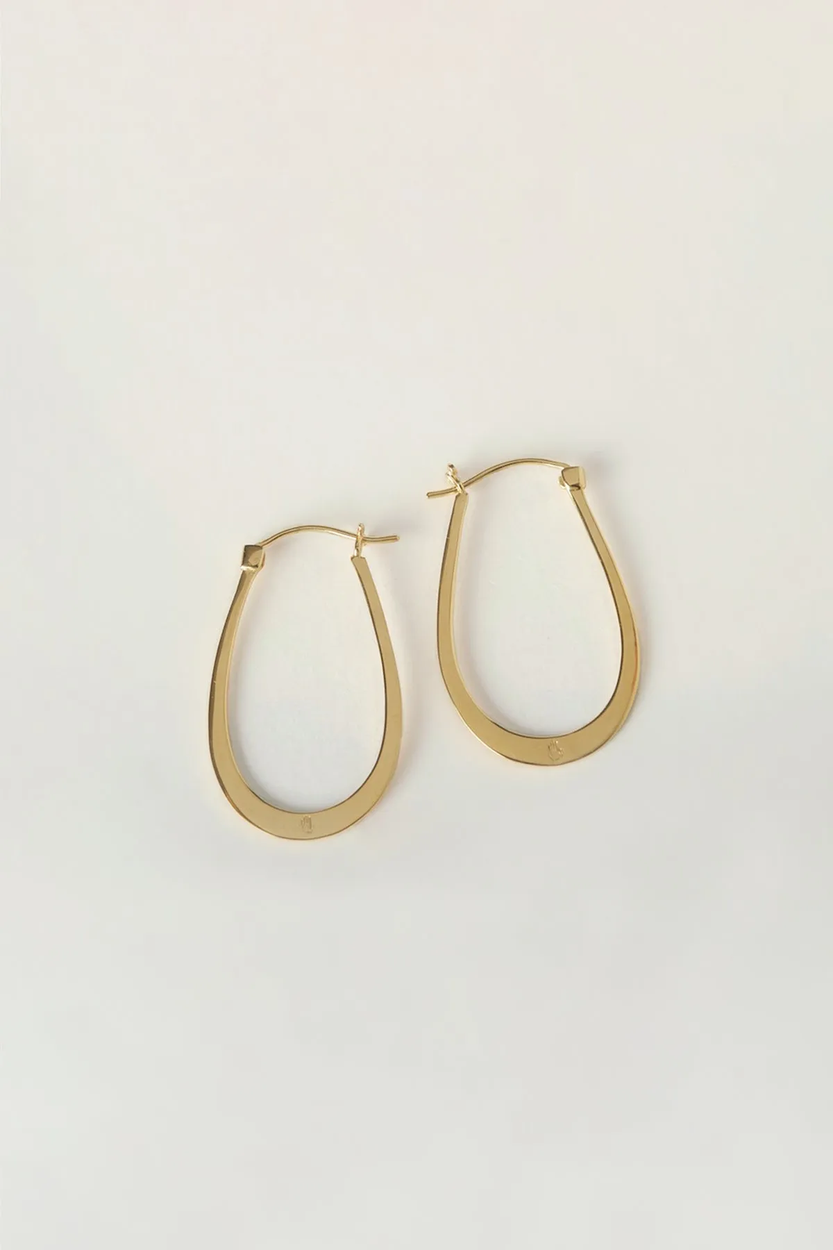 MAHENI HOOPS