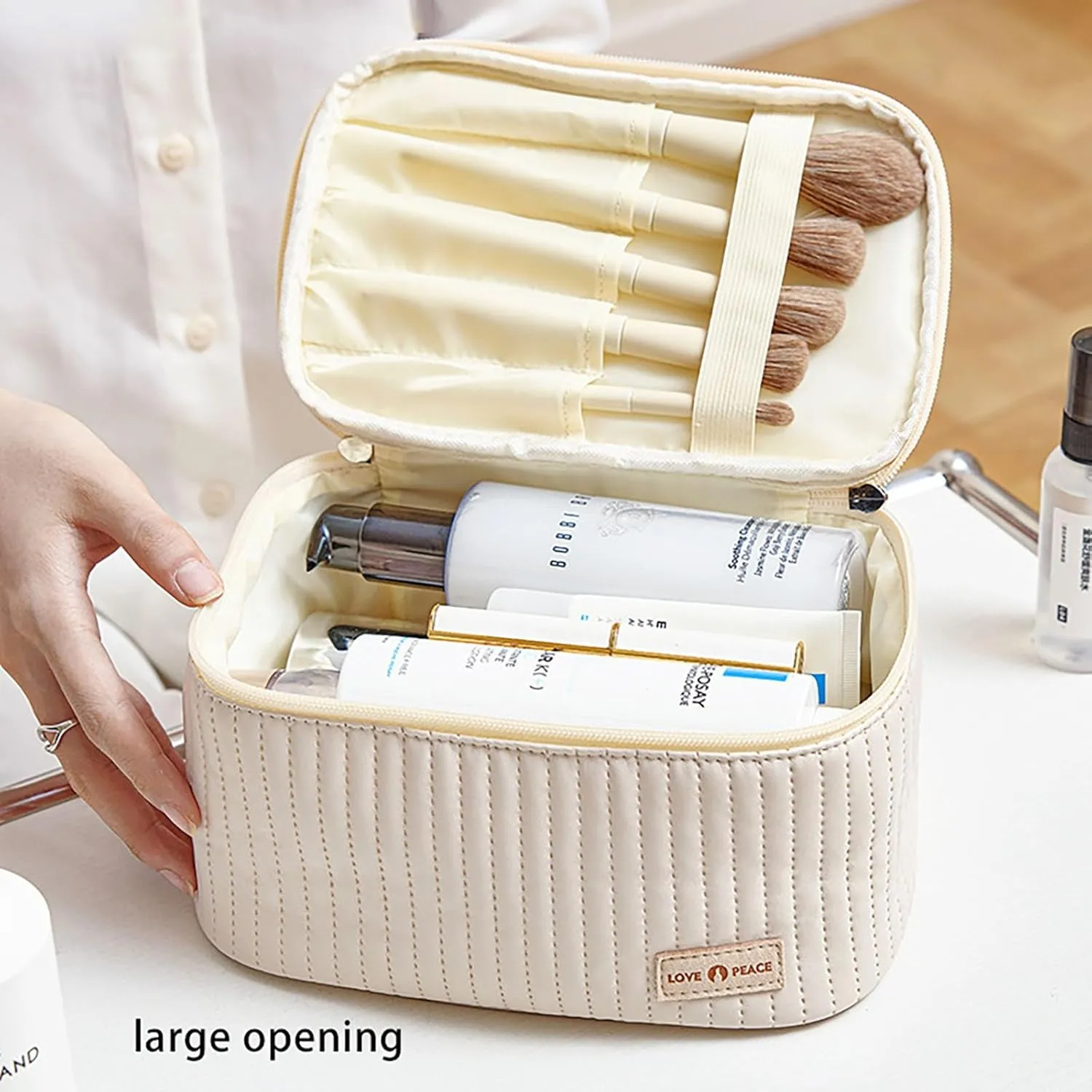 Makeup Bags for Women 2025 New Upgrade Portable Waterproof Large Capacity PU Leather Travel Makeup Bag,Toiletry Bag,Cosmetic Bags,Makeup Organizer Bag for Girls Gifts Women Daughter