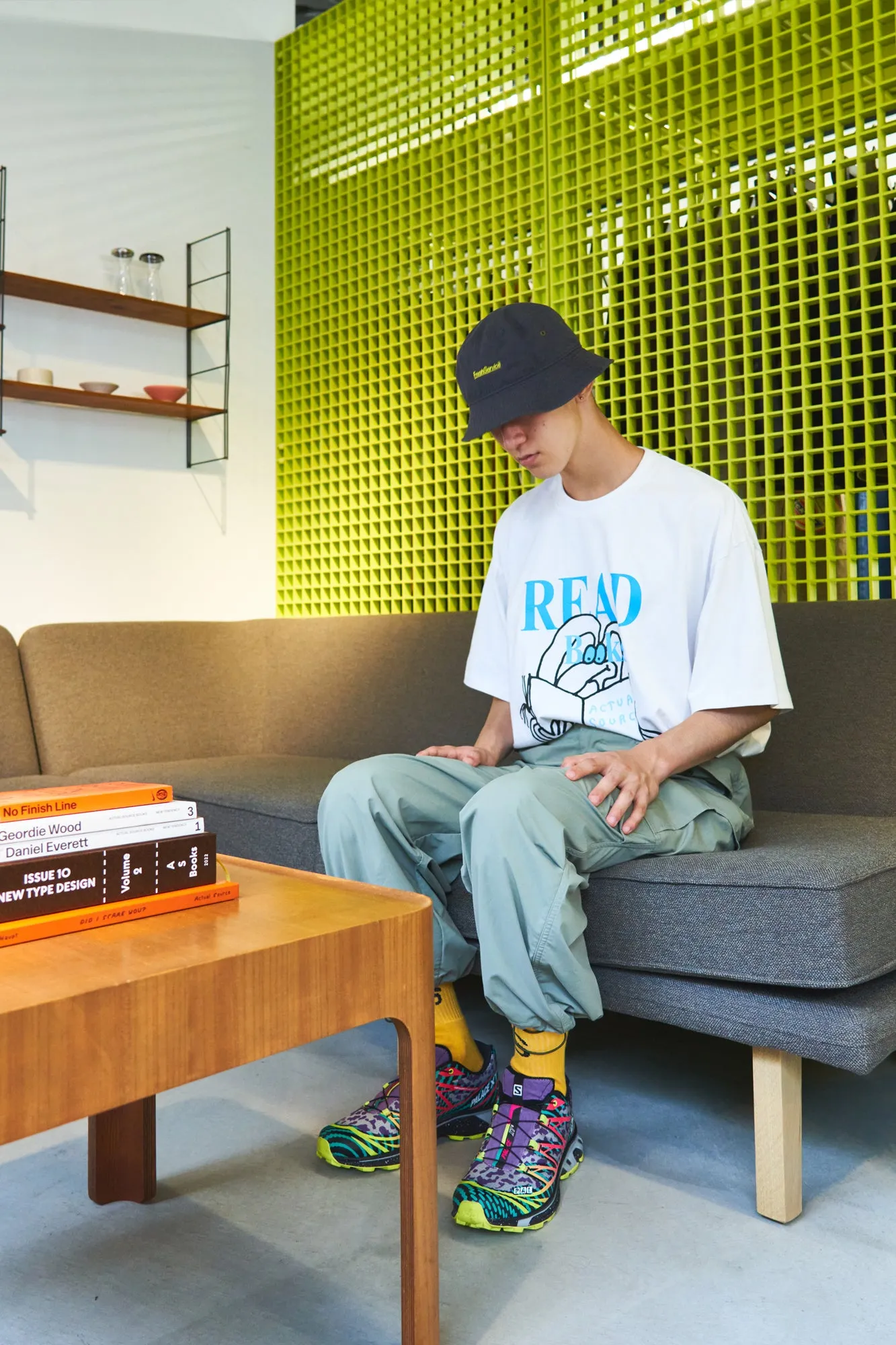Oversized Tee “READ” (Blue)