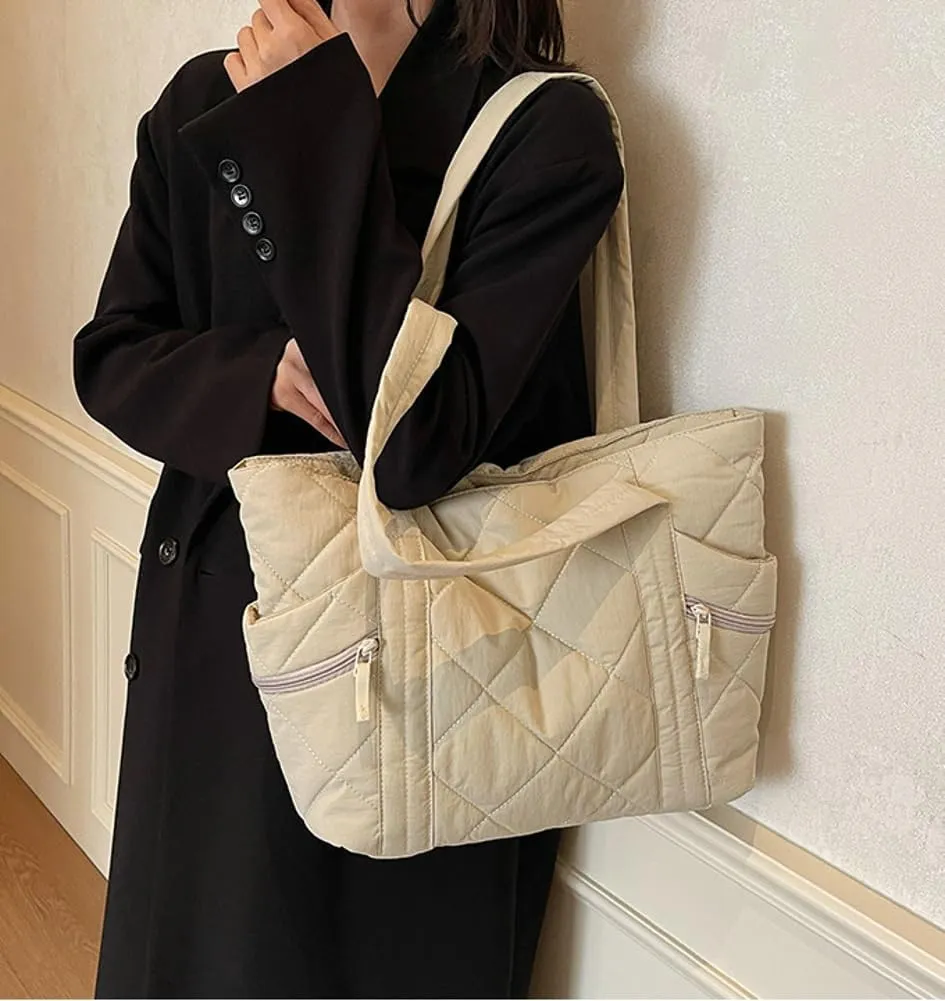 Quilted Nylon Tote Bag Women Puffy Hobo Bags Puffer Crossbody Purses Cloud Shoulder Bag Lightweight Crescent Tote Handbag