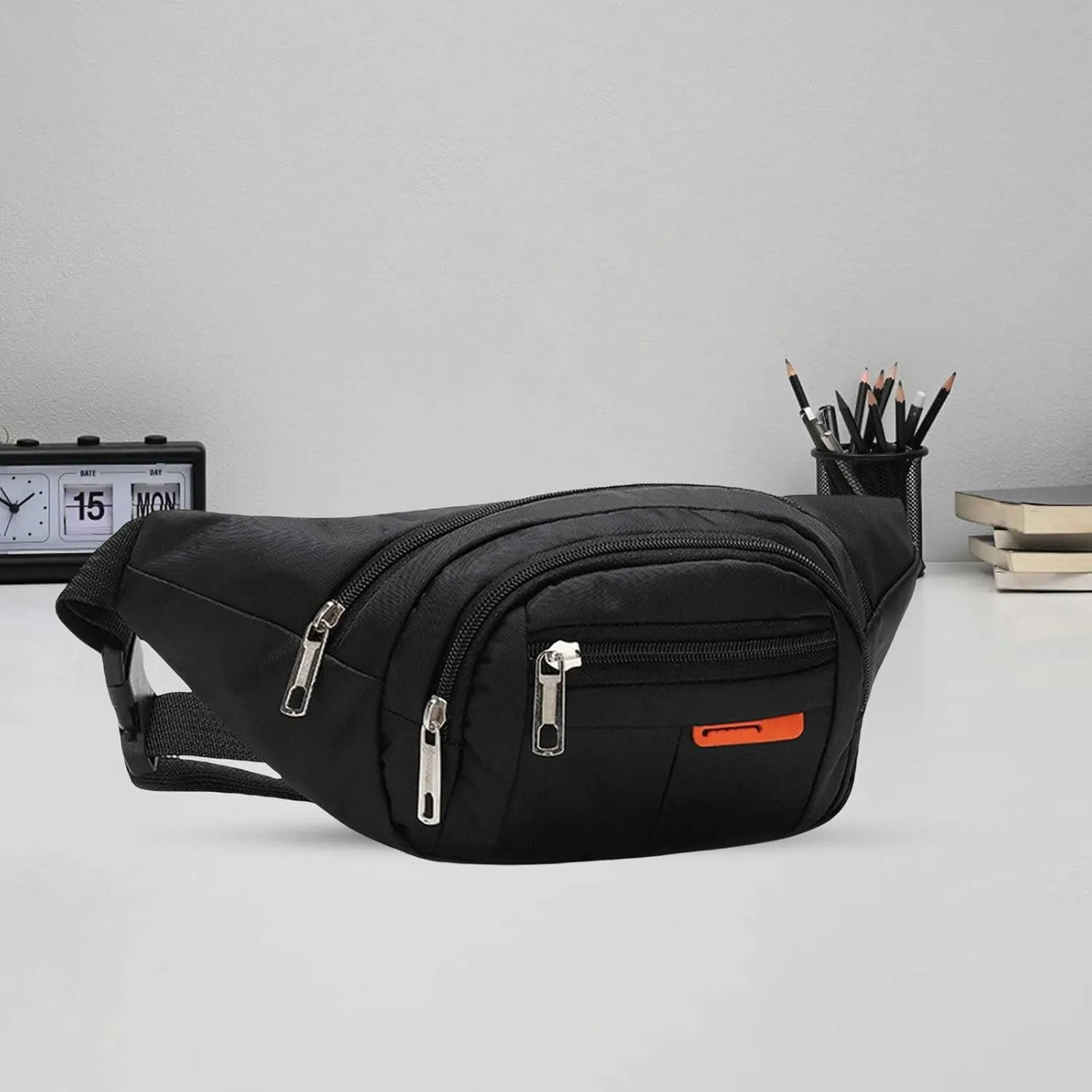 Running Fanny Pack Men's And Women's Mobile Phone Out Of Home Waist Pack with Water Bottle Holder And Phone Holder (Black, One Size)