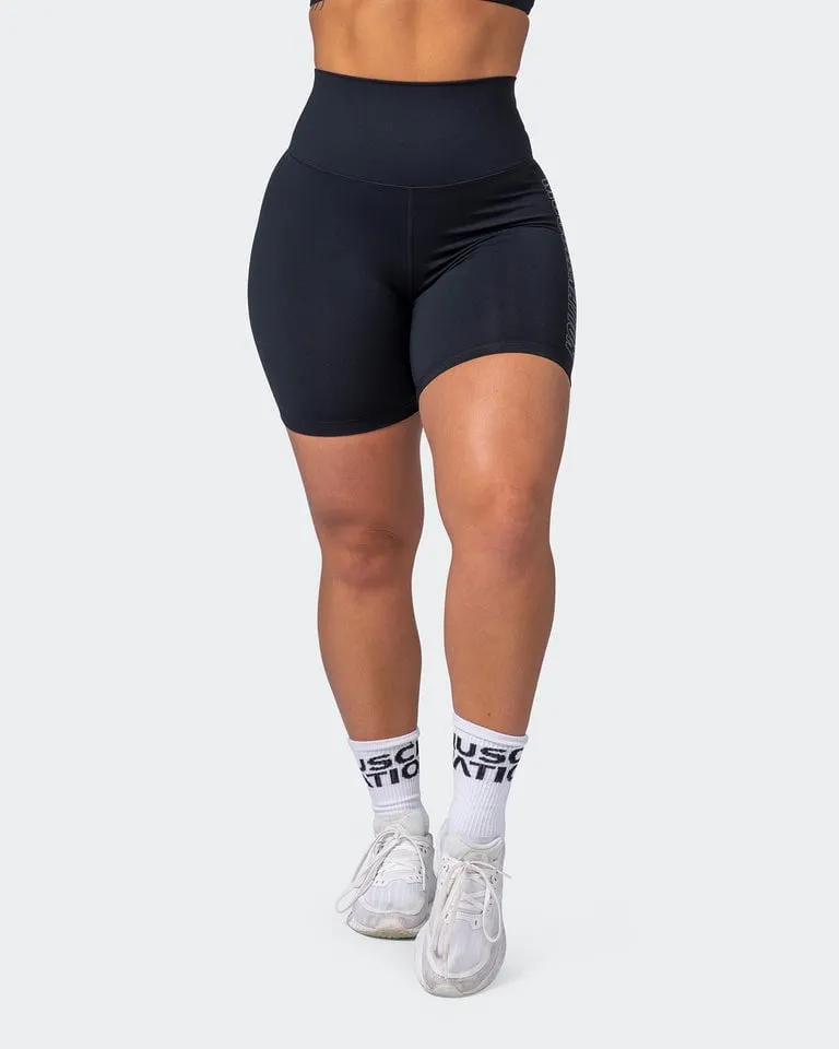 Signature Super High Bike Shorts Black
