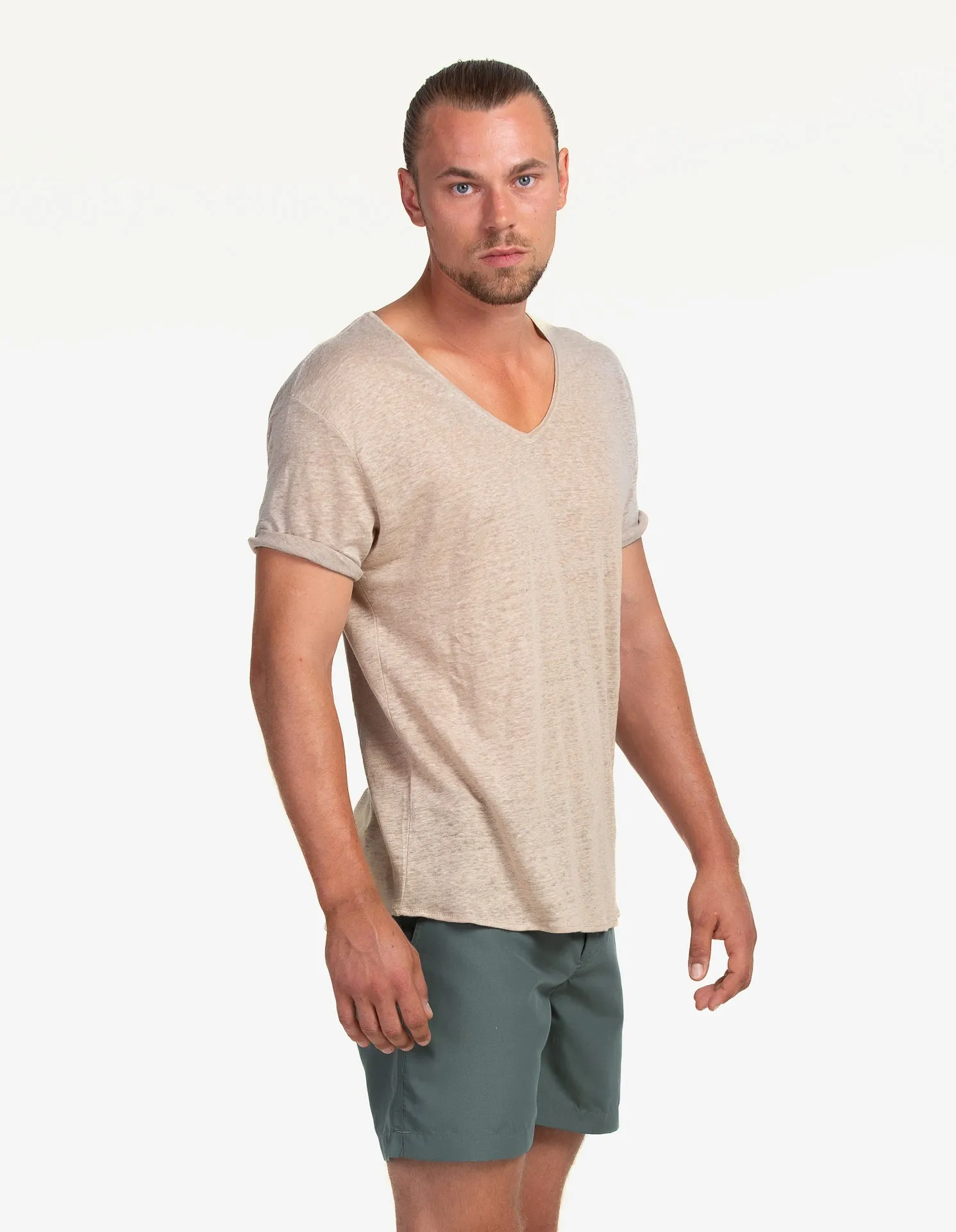 V-NECK LINEN SAND