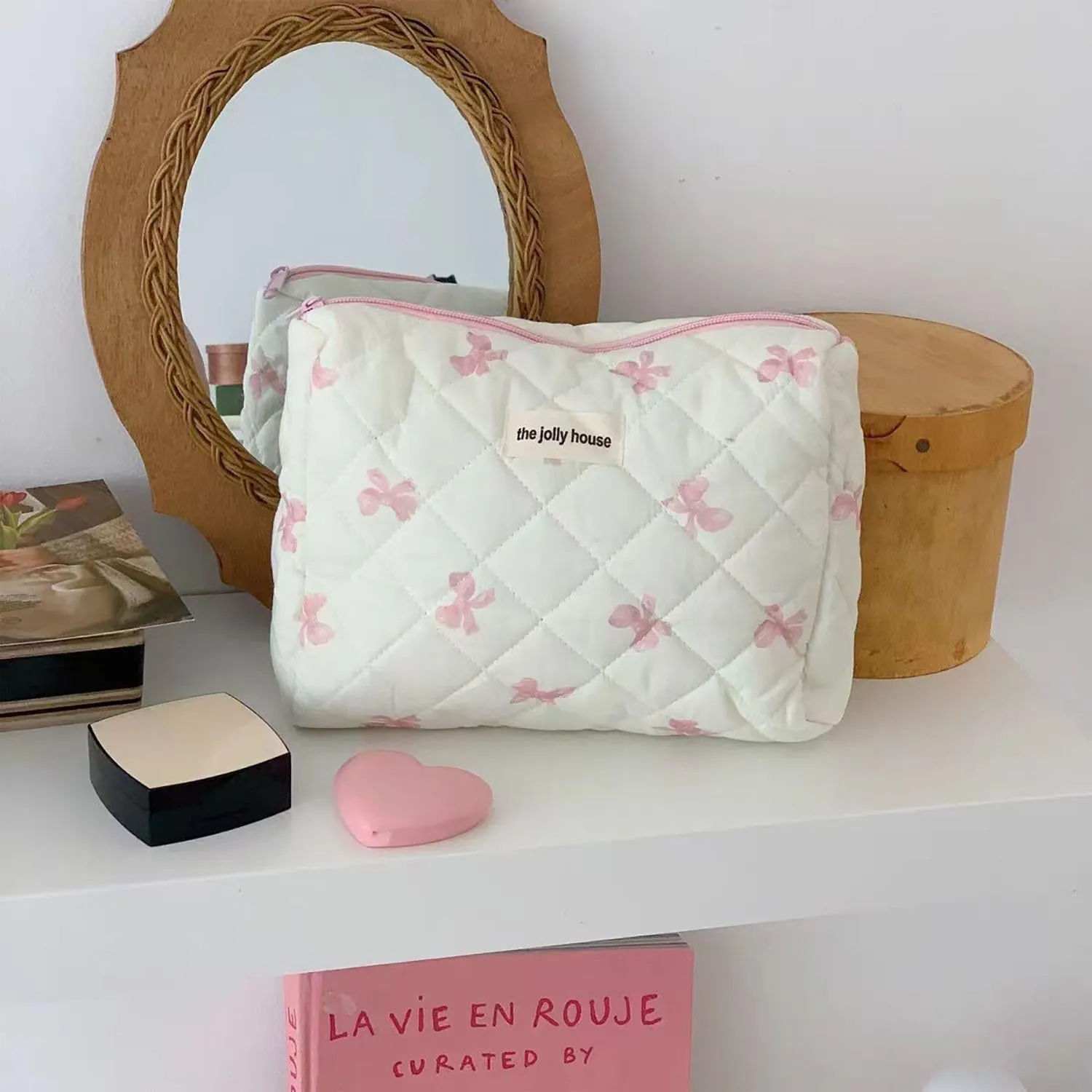 Women Cute Coquette Cosmetic Bag Quilted Bow Tie Cosmetics Pouch Fairycore Puffy Makeup Bag Preppy Zipper Pouch (L,Pink)