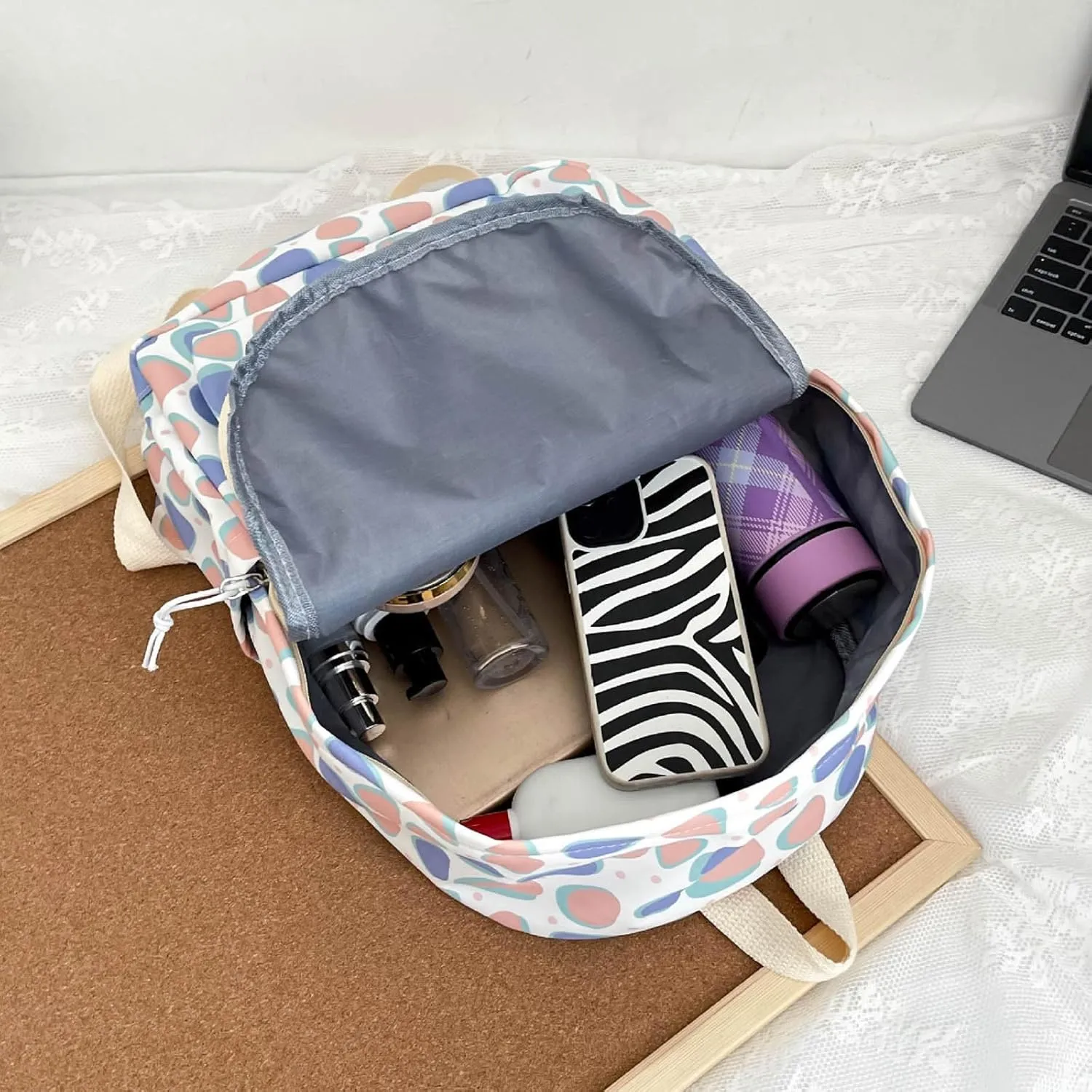 Women's Backpack Purse Leather Purse Personality Cute Shoulder Messenger Bags Outdoor Travel Backpack for Girls(White)